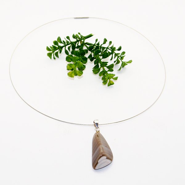 Feuerstein Anhänger mit Drahtcollier Nr. 2